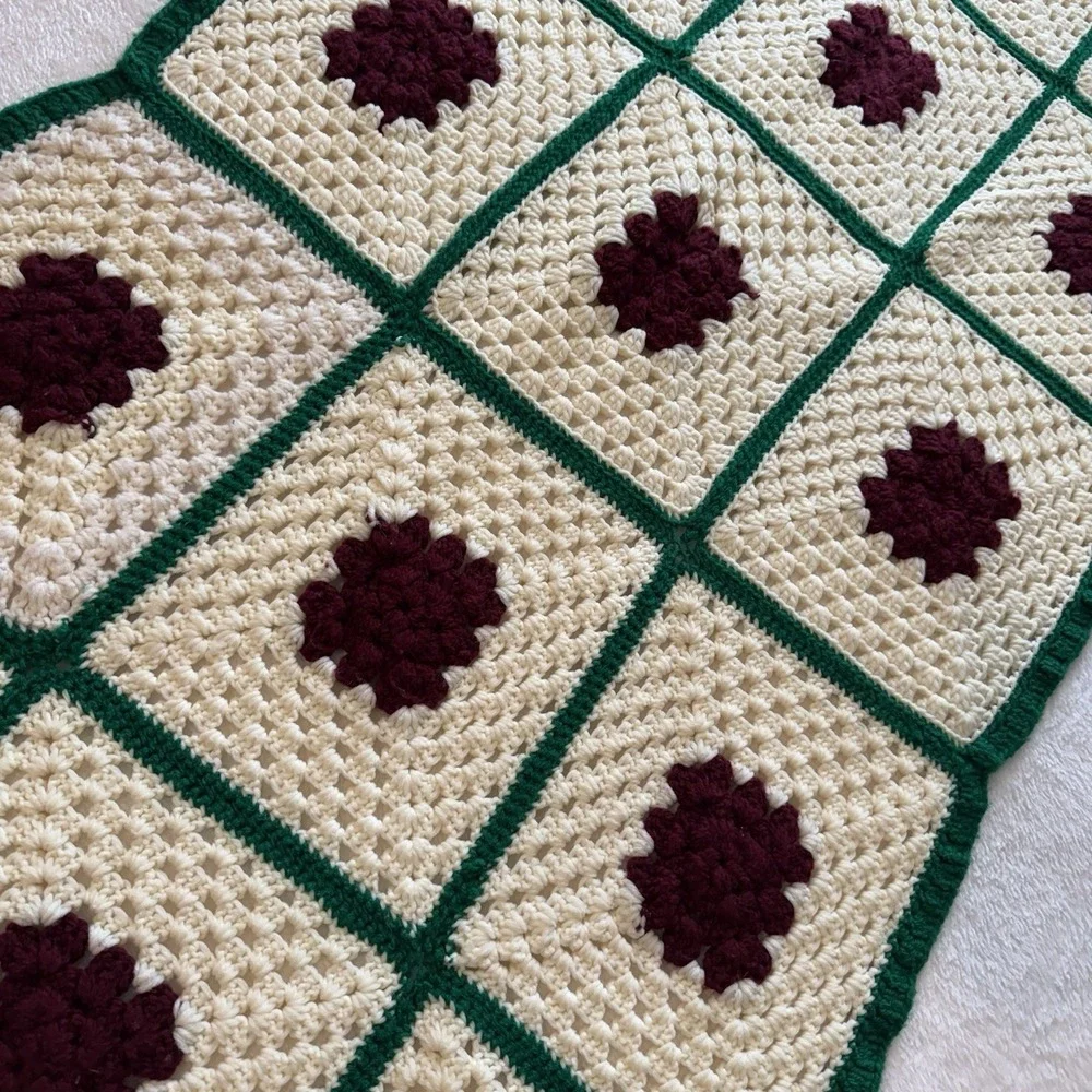 Hand Crocheted Granny‎ Rectangle Throw Afghan  Blanket 56 X 30 Red Green Ivory